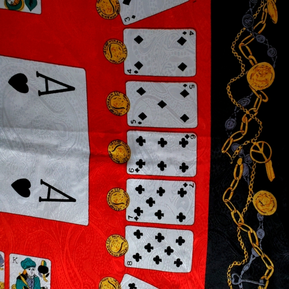 Scarf for card lovers